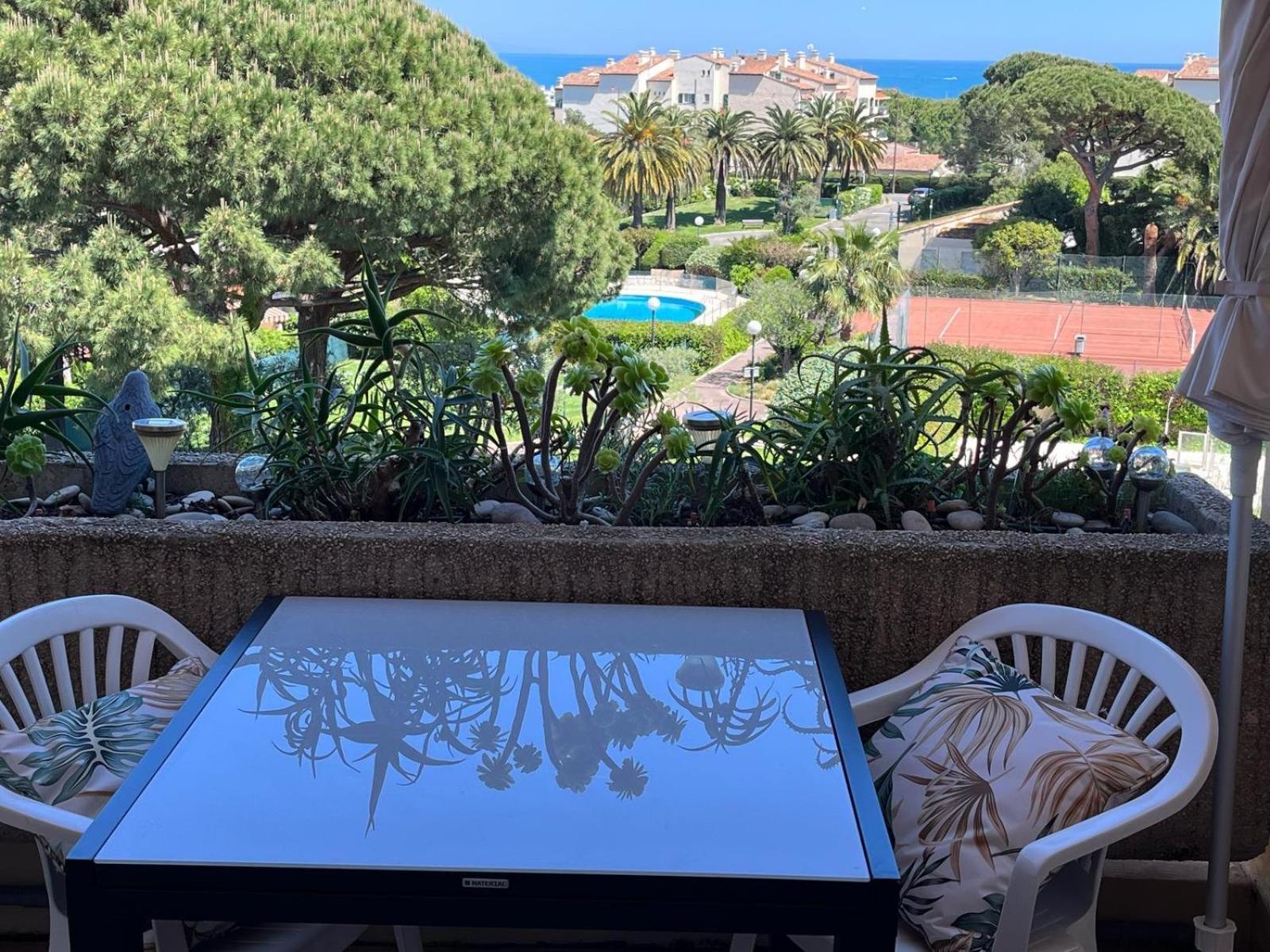 Antibes Secured Parc Velusine With Private Parking, Terrace, Pools And Tennis Courts. Exterior photo